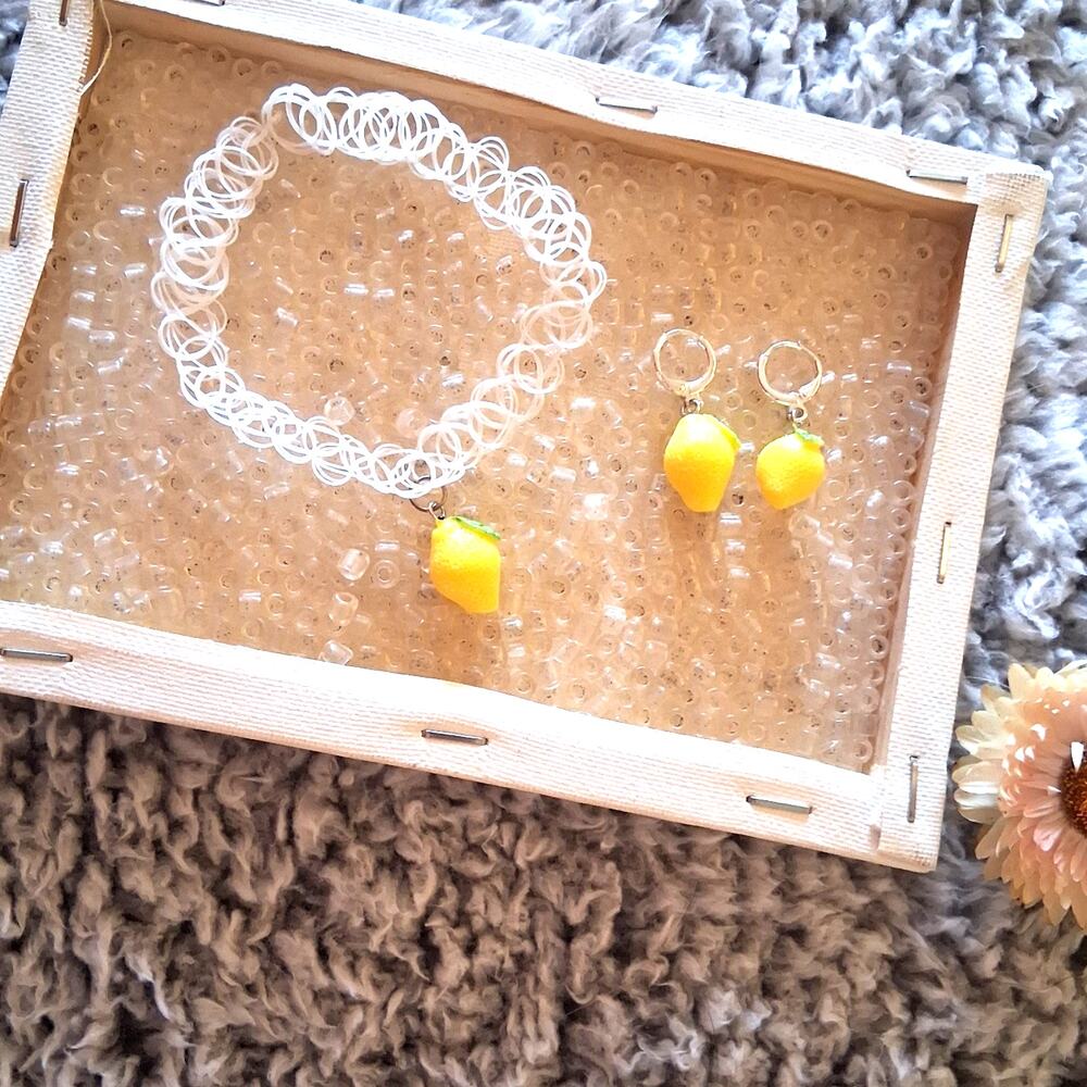 Cute LEMON Stretchy Chocker Necklace And Earring Set White Summer Chic